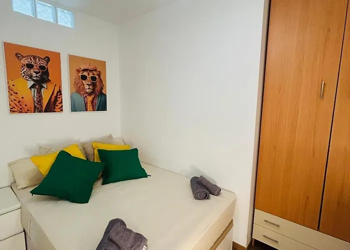 Centro Nogalera Apartment